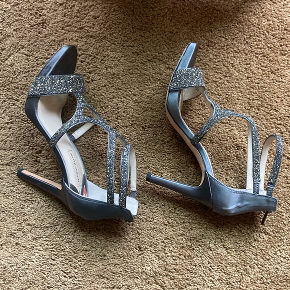 Antonio Melani silver heels - Picture 3 of 4